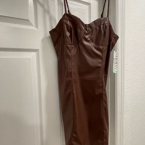 Almost famous brown dress